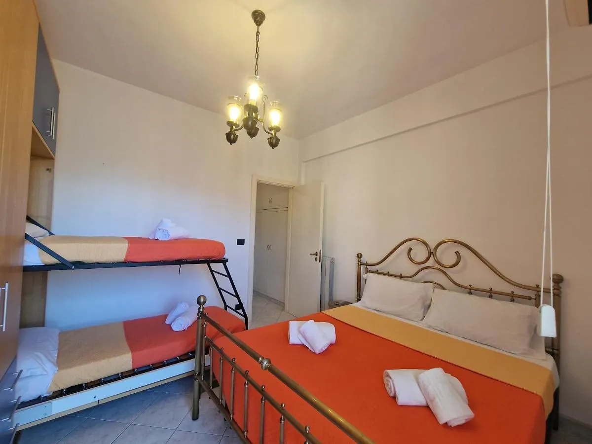 Apartment Loano Centro Vista Aperta Nel Cuore Del Paese